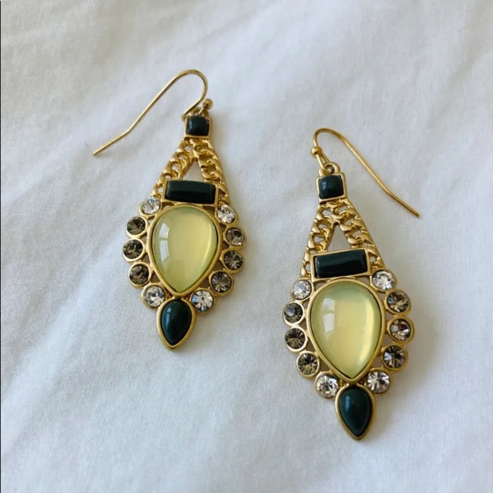 LIA SOPHIA Earrings !!! Like NEW!!!